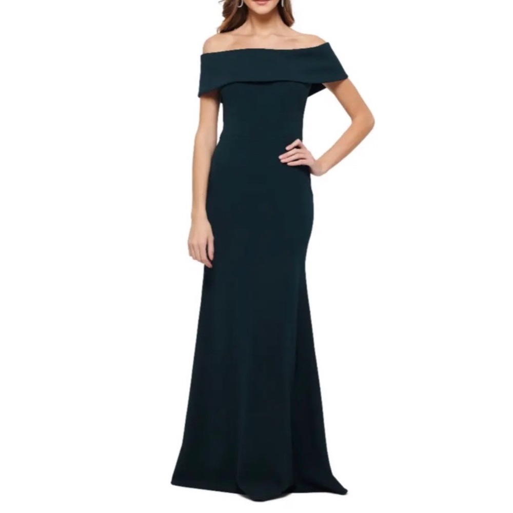 Betsy & Adam Ruffled-Back Off-The-Shoulder Gown